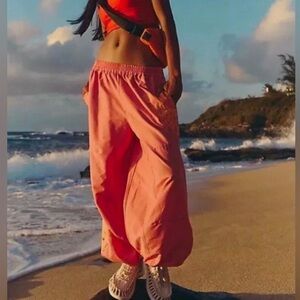 FREE PEOPLE Baller Embroidered Barrel Leg Summer Poppy Jogger Pants--NEW--L